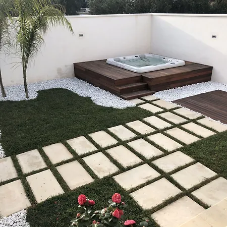 De Lua Boutique Bed & Breakfast 4*