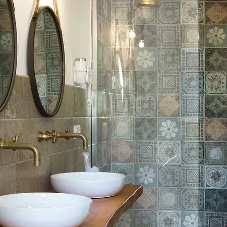 De Lua Boutique Leporano