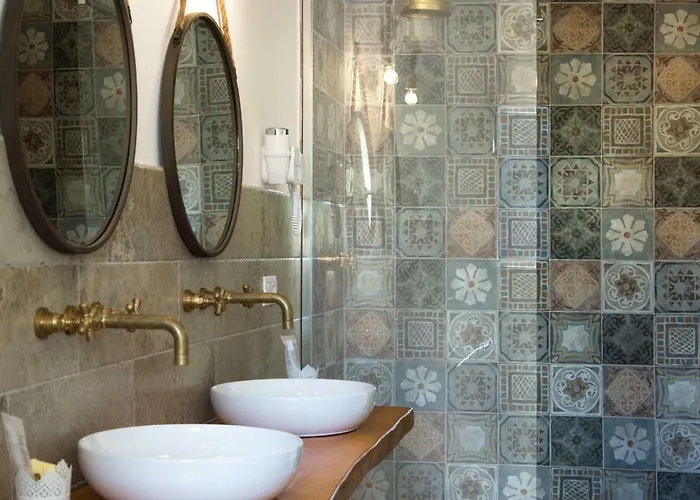 De Lua Boutique לפוראנו