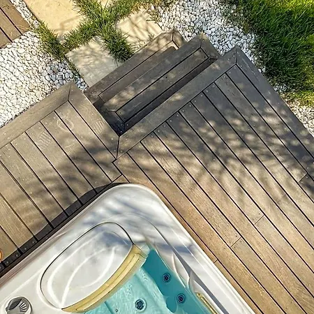 Bed and breakfast De Lua Boutique Leporano