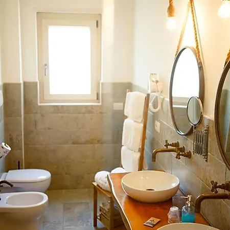 Bed and breakfast De Lua Boutique 4*