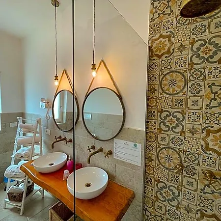 De Lua Boutique 4*
