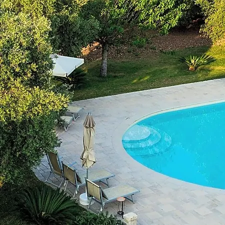 فندق مبيت وإفطار De Lua Boutique