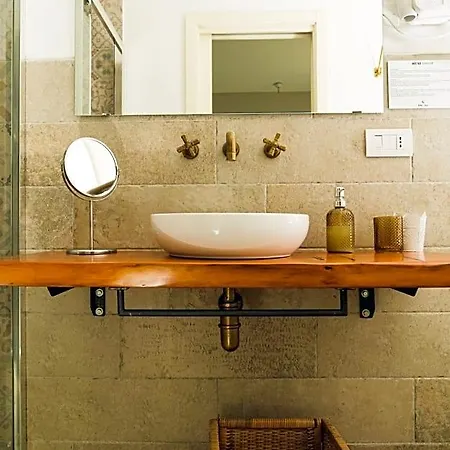 فندق مبيت وإفطار De Lua Boutique 4*
