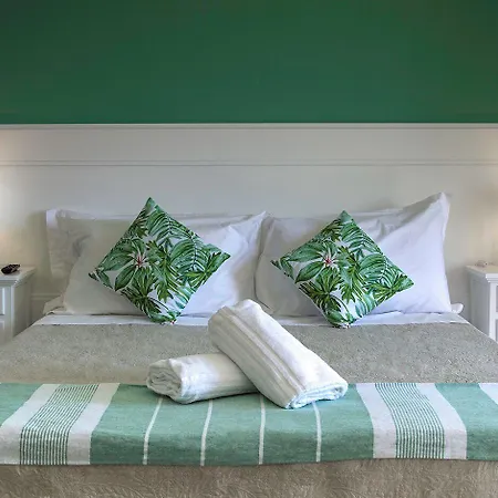 Bed & Breakfast De Lua Boutique 4*